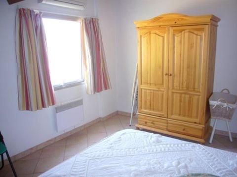 Saint-Andiol Les Cigales Bed & Breakfast 部屋 写真